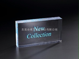 市面上的有机玻璃展示架定制贵吗？