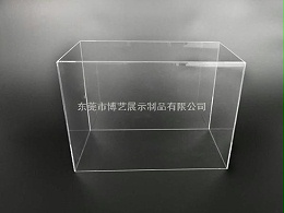 一个亚克力鱼缸它比普通玻璃鱼缸有着什么样的优势呢？