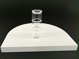 展示油桶