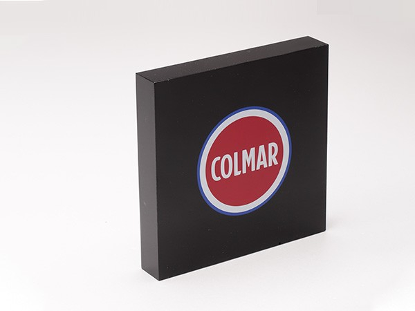 COLMAR亚克力牌