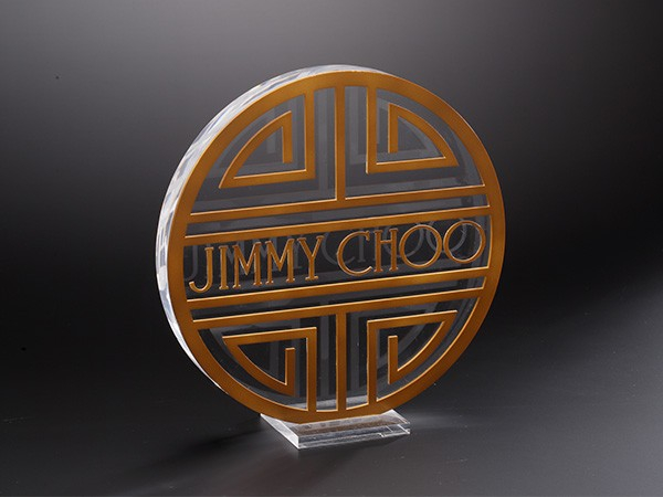 JIMMY CHOO亚克力牌