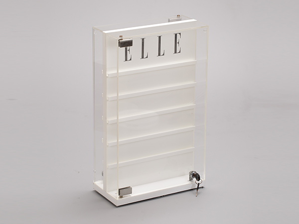 ELLE眼镜展架